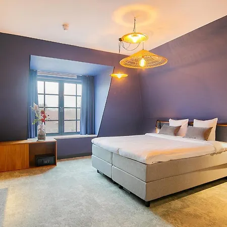 Marktstad فندق سْخاخن