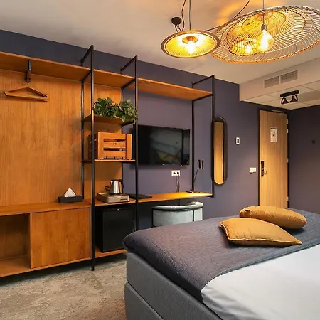 Fletcher Hotel-Restaurant Marktstad-Schagen ホテル 4*